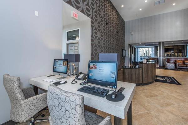 DoubleTree by Hilton North Charleston - Convention Center