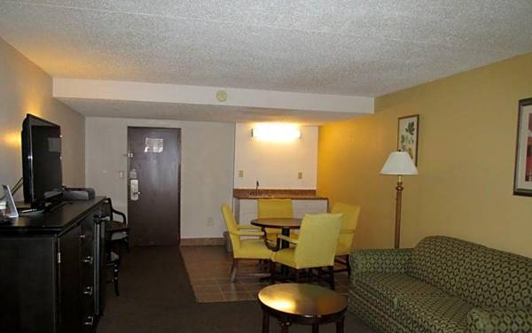 Charleston Grand Hotel