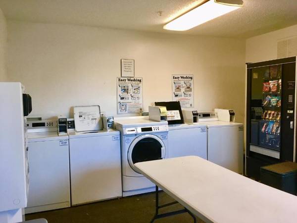 InTown Suites Extended Stay North Charleston SC - Mazyck