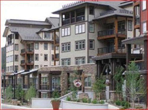 Fraser Crossing and Founders Pointe