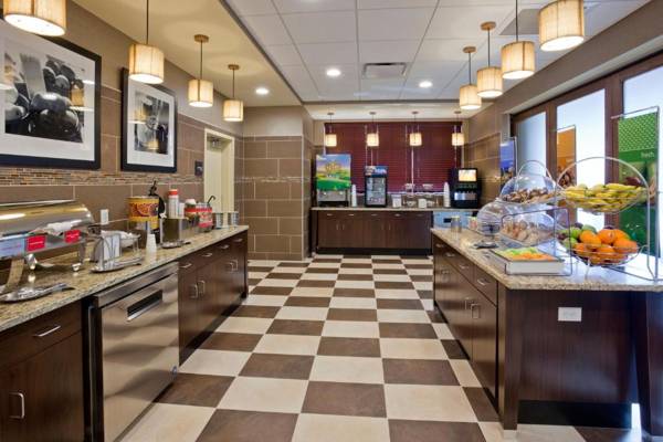 Hampton Inn & Suites Minneapolis West/ Minnetonka