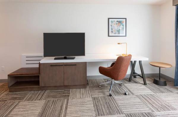 Workspace - Hilton Garden Inn Minneapolis Saint Paul-Shoreview