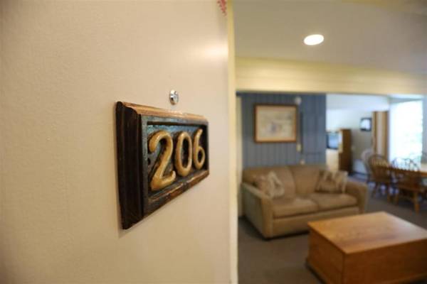Inns of WV 206 2bd Waterville Valley