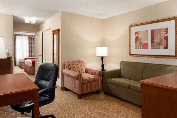 Workspace - Country Inn & Suites by Radisson Toledo South OH