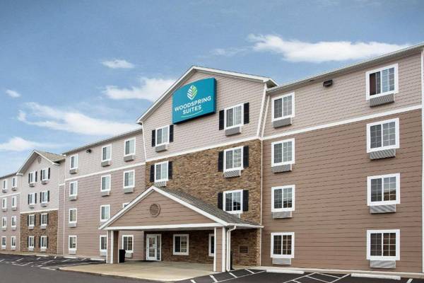 WoodSpring Suites Columbus North I-270