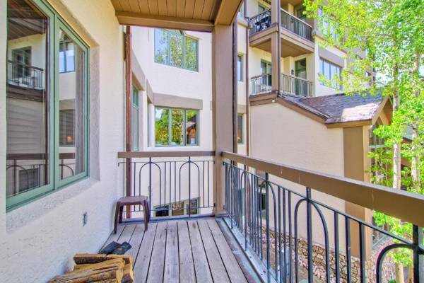 Highlands Area by East West Hospitality