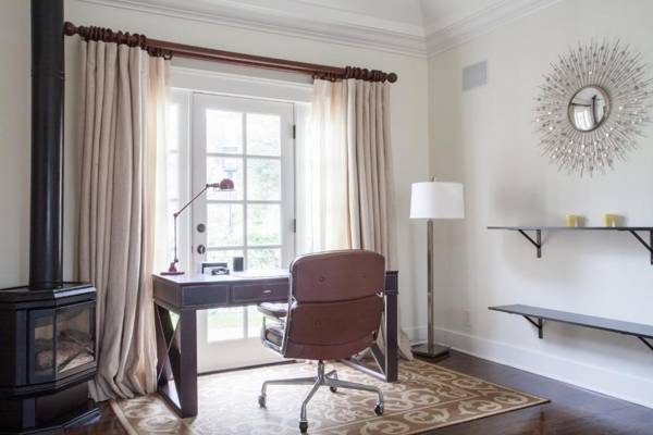 Workspace - Marmont Avenue by Onefinestay