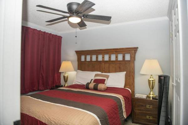 Stroll to Slopes Village Area Ski in-out MtLodge 269