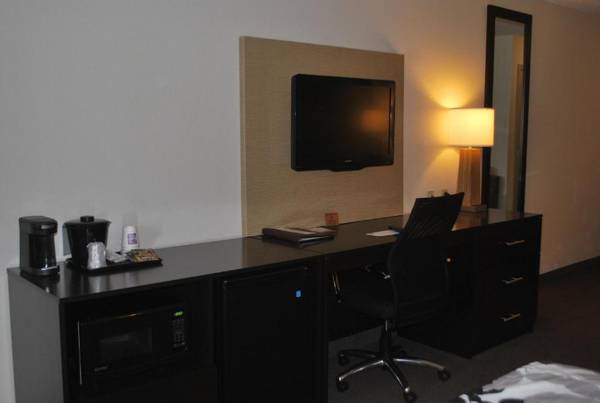 Workspace - Sleep Inn & Suites Clintwood