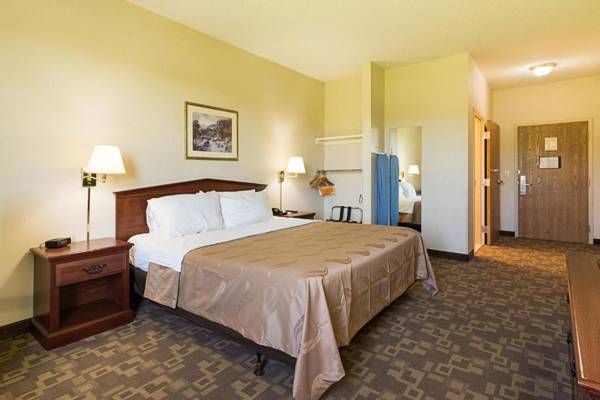 Quality Inn & Suites Schoharie near Howe Caverns