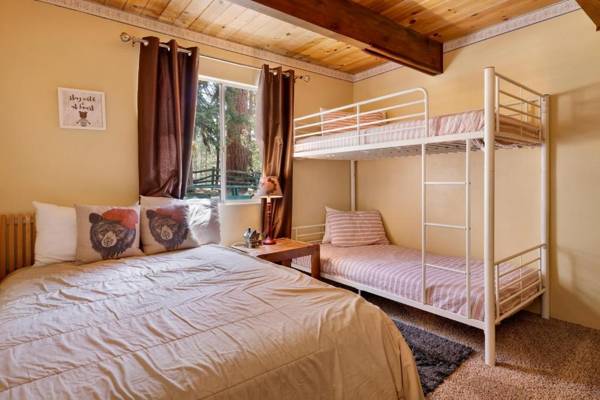 Three Bears Cabin-1574 by Big Bear Vacations