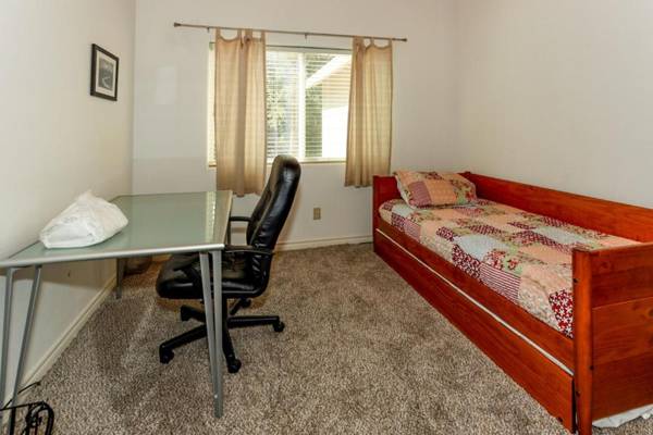 Workspace - Mountain Time-928 by Big Bear Vacations