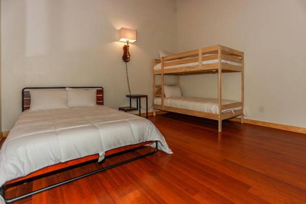 Shasta Mountain Cabin - 1916 by Big Bear Vacations