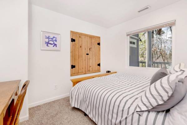 Lassen Paradise #2010 by Big Bear Vacations