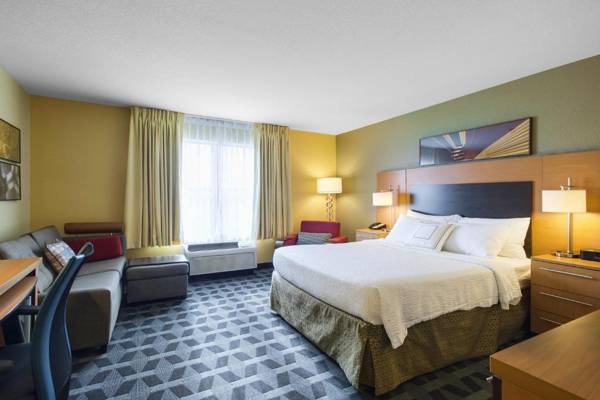 Workspace - TownePlace Suites by Marriott Kansas City Overland Park