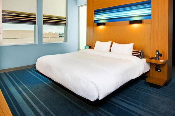 Aloft by Marriott Leawood-Overland Park
