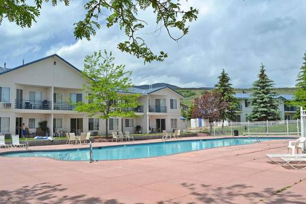 Tennis Court Condo