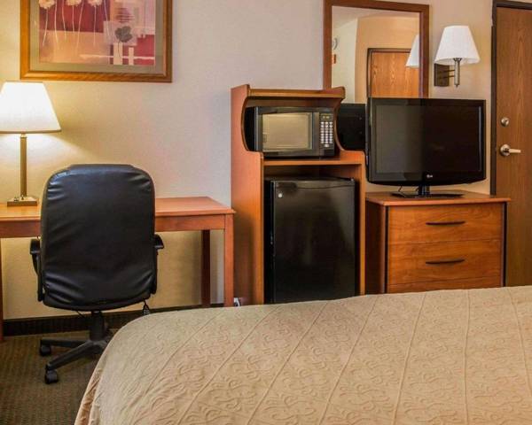 Workspace - Quality Inn Durand