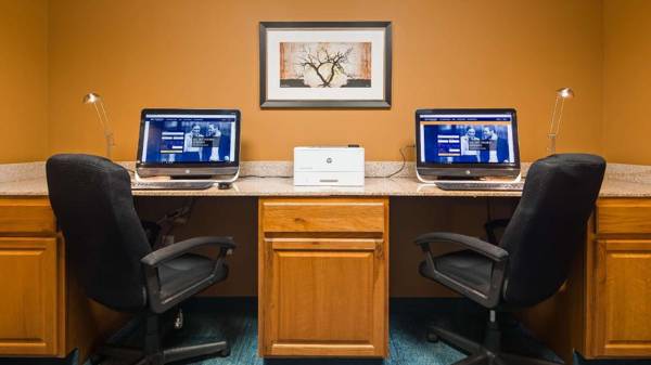 Workspace - Best Western Plus Hiawatha Hotel