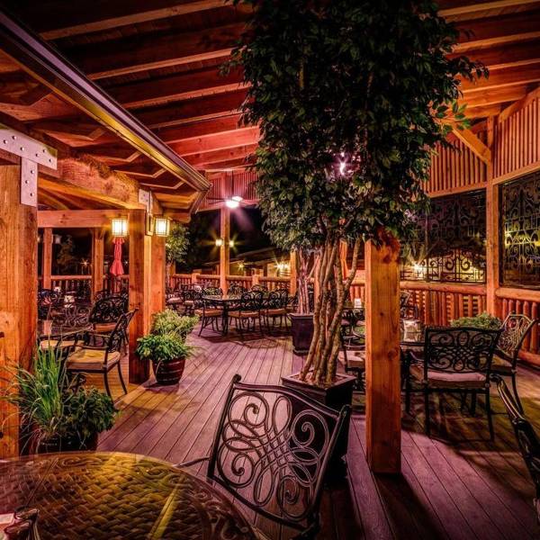 Desert Rose Resort & Cabins