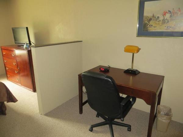 Workspace - Americourt Hotel and Suites - Elizabethton