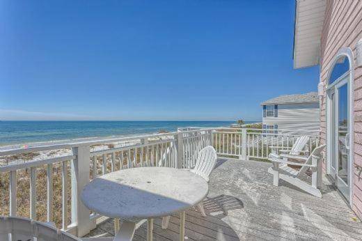 La Mer by Pristine Properties