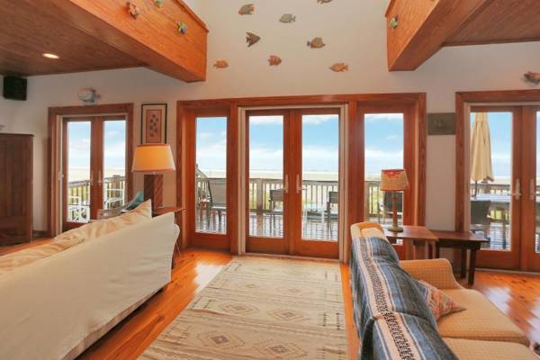 Hatchling Hideaway by Pristine Properties