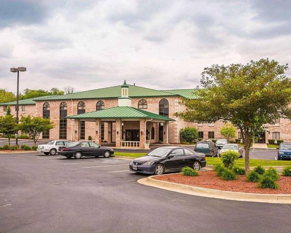 Quality Inn & Suites Cincinnati I-275