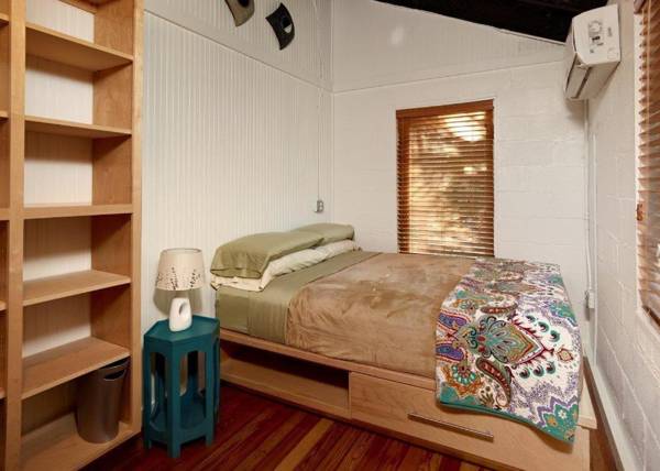 Folly Vacation 114A Townhouse near the beach pet friendly