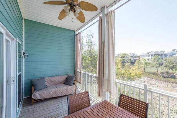 103 WATERS EDGE ~ 3Bed/3Bath Townhouse~ Pool~Fishing Dock