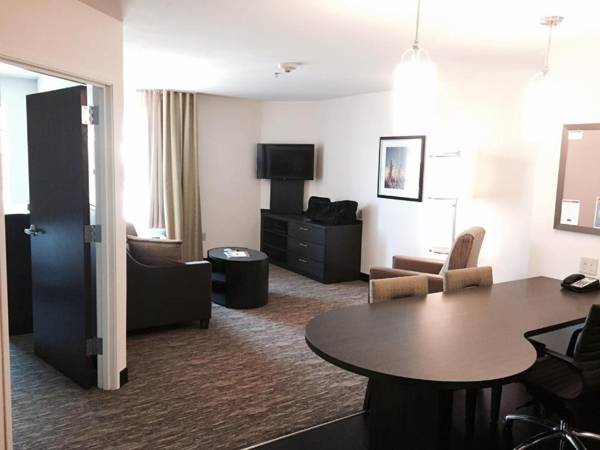 Workspace - Candlewood Suites Youngstown W - I-80 Niles Area an IHG Hotel