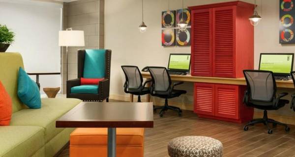Workspace - Home2 Suites by Hilton Florida City