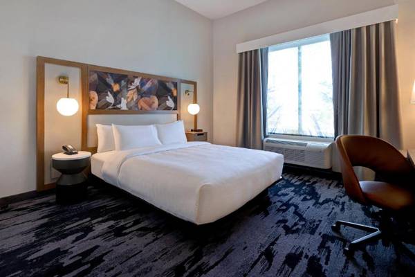 Workspace - Fairfield by Marriott Inn & Suites St. Paul Eagan