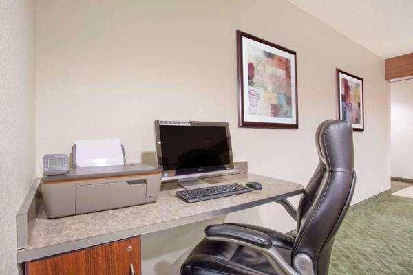 Workspace - Microtel Inn and Suites Gassaway