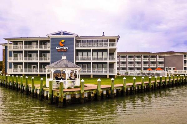 Comfort Suites Chincoteague Island Bayfront Resort