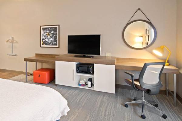 Workspace - Hampton Inn & Suites Spokane Valley