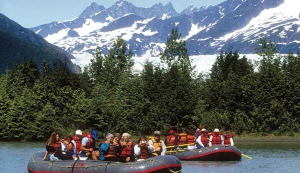 Raw Gold - Affordable Near Mendenhall Glacier Trails and Conveniences - DISCOUNTS ON TOURS!