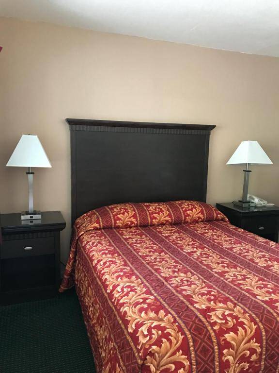 Townhouse Motel