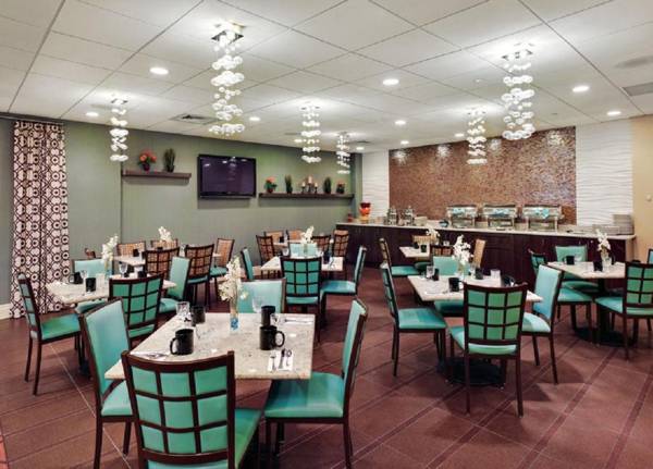 DoubleTree by Hilton Tinton Falls-Eatontown