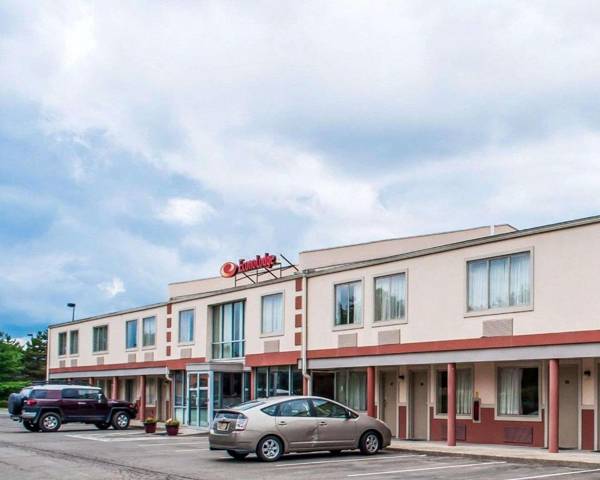 Econo Lodge Elmira