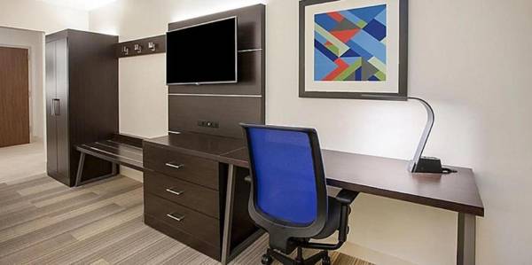 Workspace - Holiday Inn Express & Suites - Green River an IHG Hotel