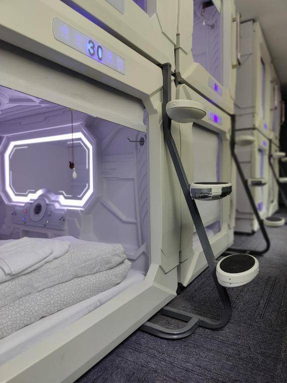 U Street Capsule Hostel