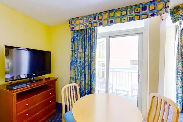 Bay Watch Resort & Conference Center