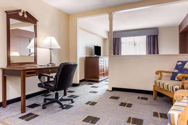 Workspace - Quality Inn & Suites North Myrtle Beach