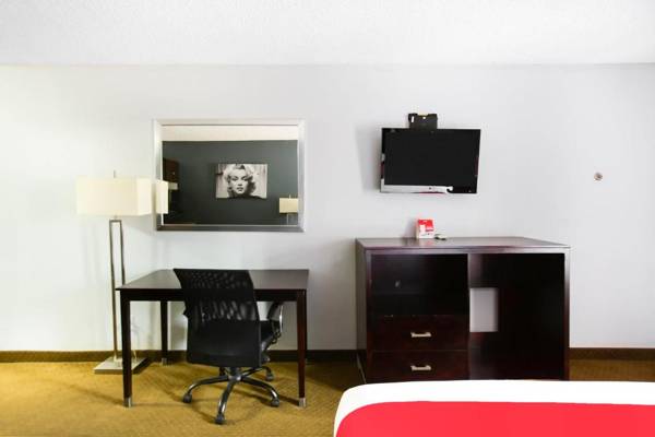 Workspace - OYO Hotel Texarkana Trinity AR Hwy I-30