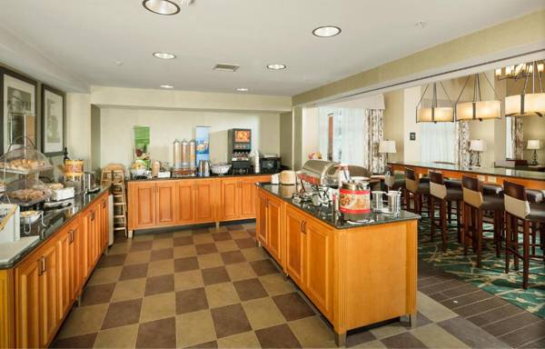 Hampton Inn & Suites Rockland