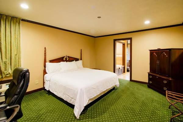 Workspace - OYO Pinewood Inn & Suites Silsbee