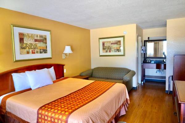 Regency Inn & Suites