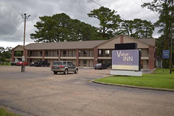 Value Inn - Livonia