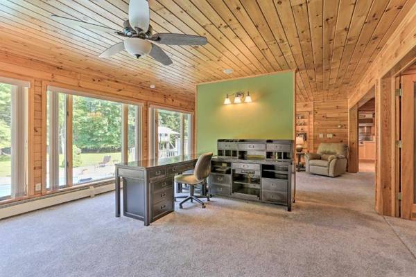 Workspace - Family Home with Pool Yard Game Room Deck and More!